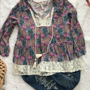 Matilda Jane Tunic in XL that screams feminine fun